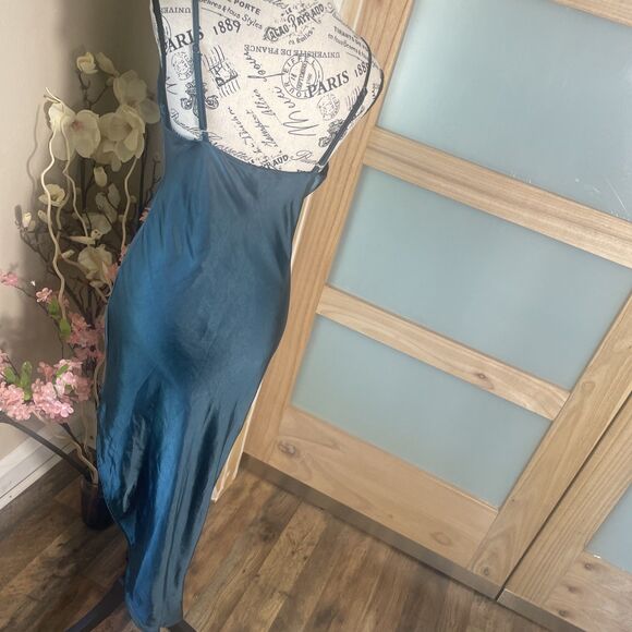 Aigeman Spaghetti Straps Evening Cocktail Satin Dress Cowl Drape Neck Maxi S 4-6 - Picture 6 of 8